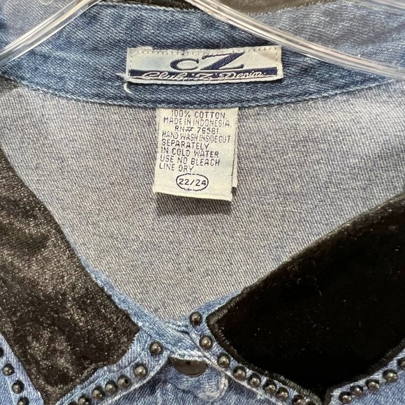Club Z Denim Woman’s Shirt sz 22/24 Embroidered & Bead Decorated Velvet Collar - Picture 11 of 11